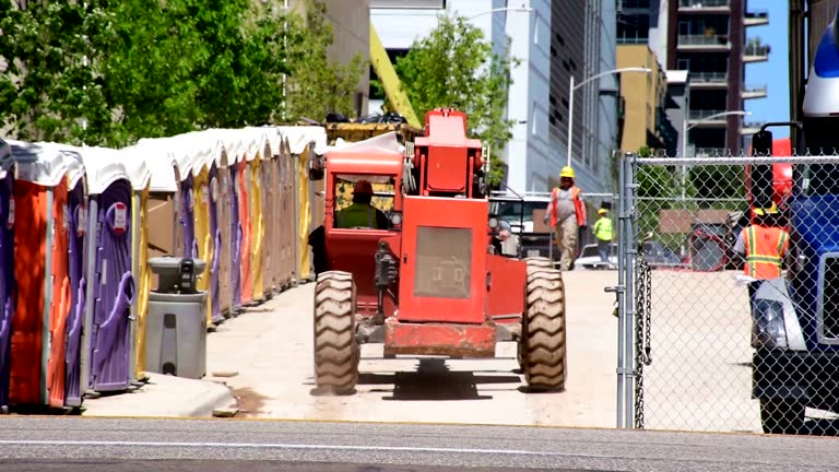 Best Standard Portable Toilet Rental  in Glenolden, PA